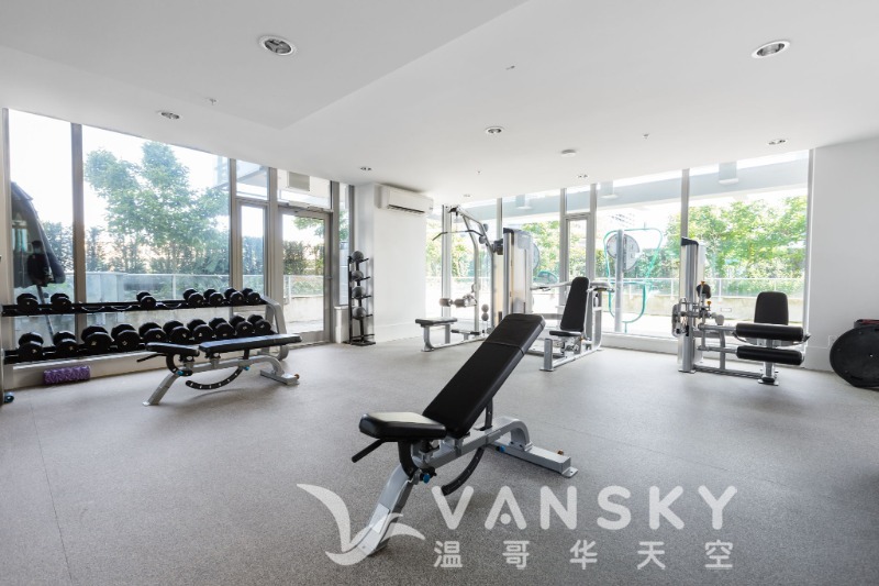 260129175218_302 fit room.jpeg